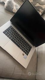 HUAWEI MateBook D15