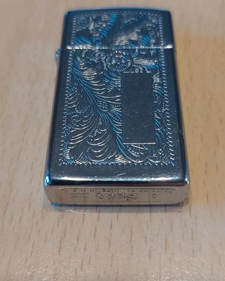 accendino zippo decorato