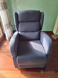 POLTRONA ORTOPEDICA VERTICALIZZANTE (ds.medico CE)