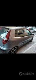 FIAT PUNTO 1.2 16v GPL leggi descrizione