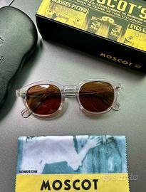 MOSCOT