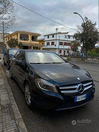 MERCEDES CLASSE A 180d Automatica 