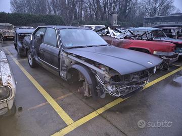 Bmw 735I - 735 I E32 Demolita - Per Ricambi