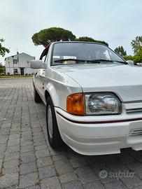 Ford Escort cabrio Ghia 