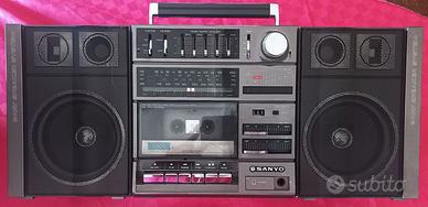 BOOMBOX ANNI '80 - RADIO SANYO C15