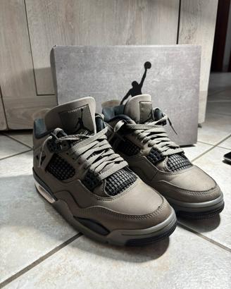 Jordan 4 130€