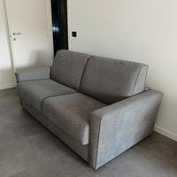 Divano letto tre posti