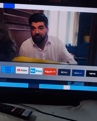tv Samsung 32 pollici TV Nikkei Smart 32 pari NUOV