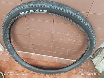 Copertone Singolo Maxxis Rekon Race