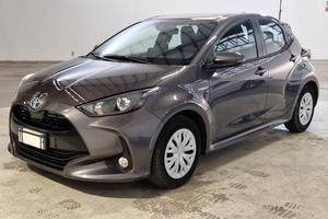 Toyota Yaris Business Hybrid 2021