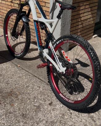 Specialized enduro fsr carbon 27,5