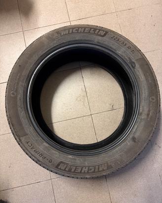 4 Gomme Michelin e-prime 225/55 R 19 usate