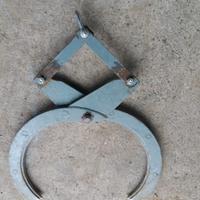 Pinza per legna e cordoli