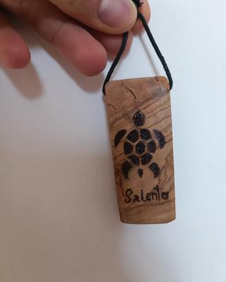 Portachiavi in legno di ulivo Salento