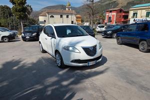Lancia Ypsilon 1.2 BENZ/GPL 69 CV S&S Gold - 2011