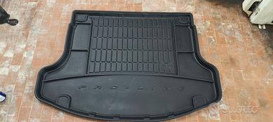 VASCA BAULE IN GOMMA HYUNDAI I30 MK3 FASTBACK