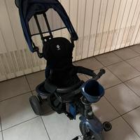 Triciclo a spinta per bambini