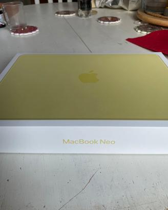 Macbook neo Giallo NUOVO