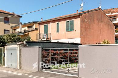 BILOCALE AMPIO VIA VICOLO OLGETTA 4