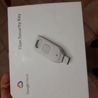 chiavetta di sicurezza FIDO2 Google Titan Security