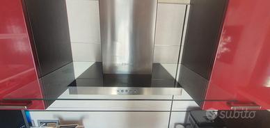 piano cottura Whirlpool e cappa Faber 