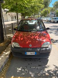 FIAT 600