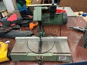 Troncatrice da banco per legno