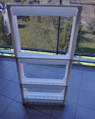 Carrello Portaoggetti. 