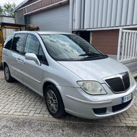 Lancia Phedra - 7 posti - 2.0 MJT 136 CV Argento