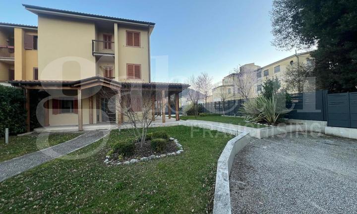 Villa a schiera Rieti [Cod. rif 3219006VRG]