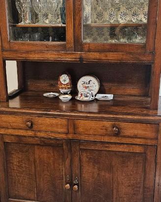 Credenza