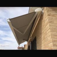 Tenda con motore elettrica