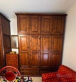 Armadio in legno