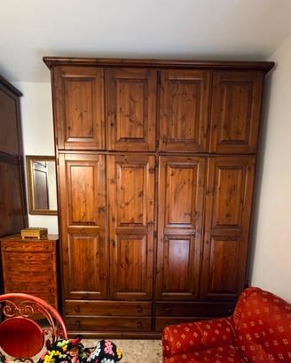 Armadio in legno