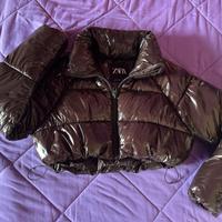 Giubbotto cropped in vernice marrone