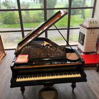 Pianoforte mezzacoda in radica del 1878