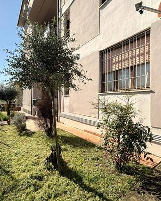 Appartamento di 100 m² con 3 locali e box auto dop