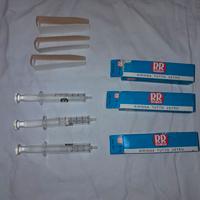 Siringhe in vetro anni '50