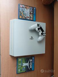 Ps4 pro 1TB Bianca+FC25+GTA V Premium