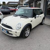 Mini 1.6 benzina Neopatentati