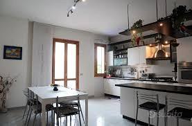 Villetta a schiera a Empoli - 219 Mq - 4 piani