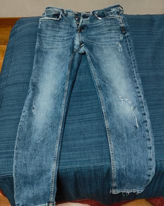Jeans Zara uomo taglia 40 strappati