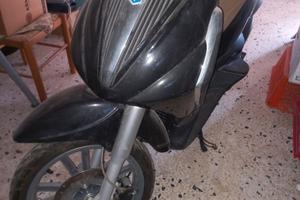 Piaggio Beverly 125 Tourer
