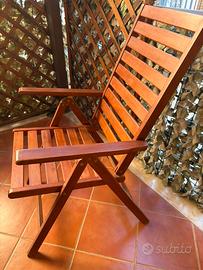Sedie in legno da giardino