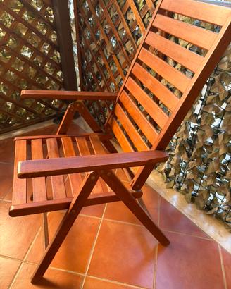 Sedie in legno da giardino