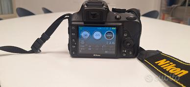 Nikon D330