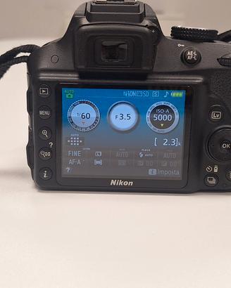 Nikon D330