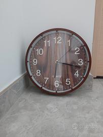 orologio analogico da parete effetto legno