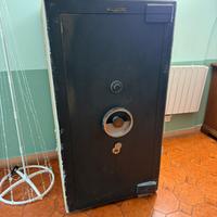 Cassaforte professionale Parma Antonio