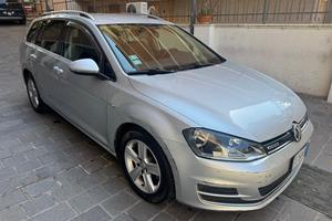 VOLKSWAGEN Golf Variant 1.4 TGI Comfor. BlueMotion
